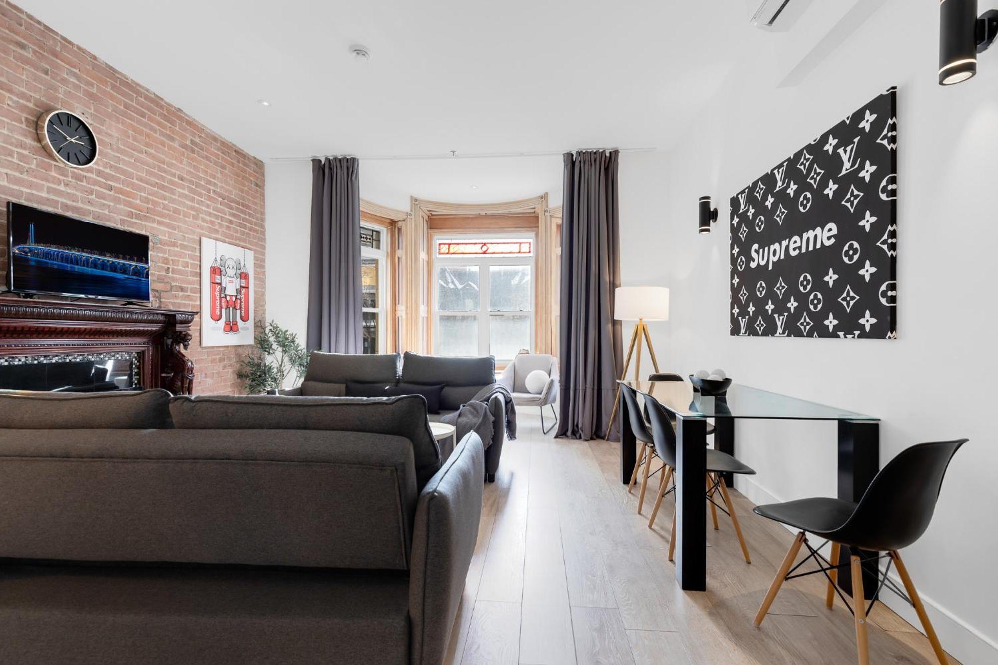 몬트리올 Liv Mtl Downtown 아파트 호텔 외부 사진